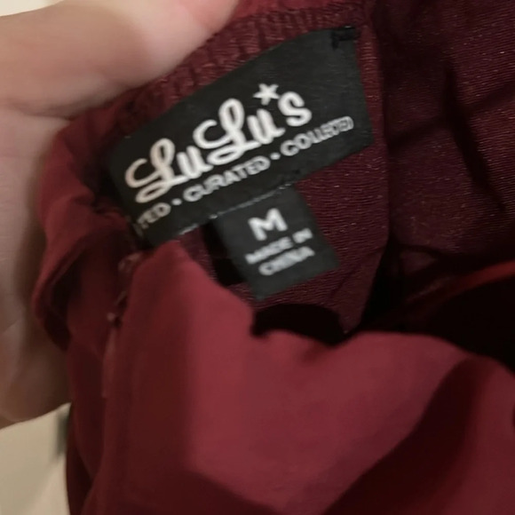 FINAL PRICE NWT LULUS CHIFFON BURGINDY FORMAL DRESS - Picture 4 of 4